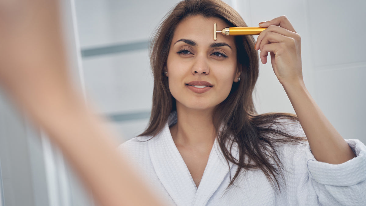 benefits of dermaplaning how to do it featured image