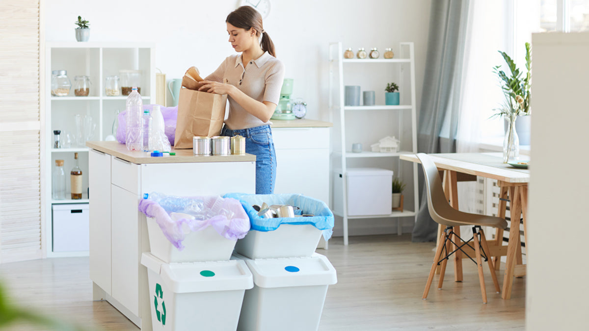 is a smart trash can smart for you featured image